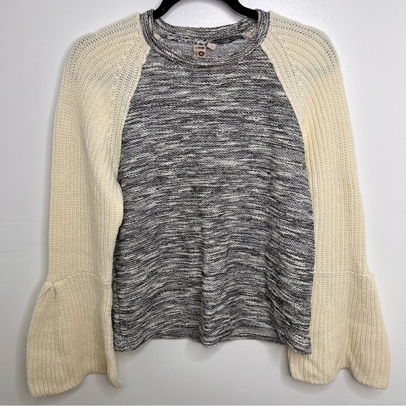 ANTHROPOLOGIE Dolan Bell Sleeve Knit Sweater - Picture 1 of 4